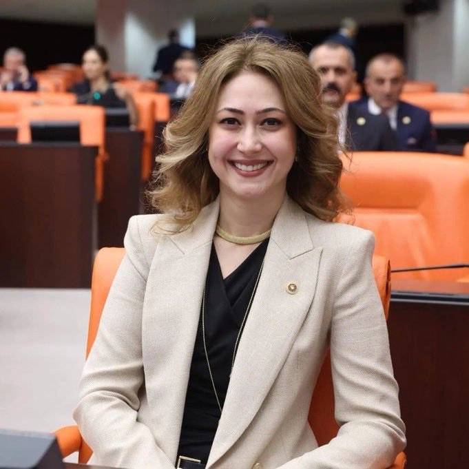 MHP milletvekilinin konvoyunda kaza: Ölü ve yaralılar var - Resim : 4