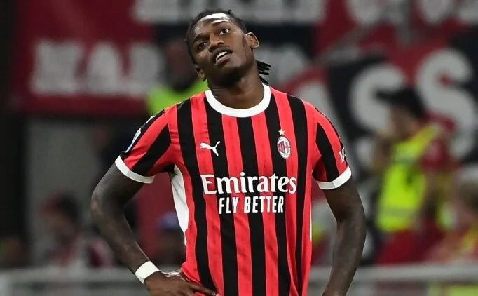 Galatasaray ve Fenerbahçe dünya yıldızı için transfer yarışında: Takımından ayrılıyor - Resim: 10