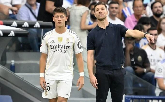 Arda Güler transferi: Xabi Alonso yeni takımına milli yıldızı istiyor - Resim: 3