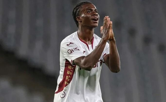 Oulai'ye dünya devi talip oldu: Trabzonspor'un kasası dolup taşacak - Resim: 8