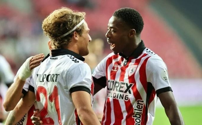 Bundesliga'ya dönen Schalke Süper Lig'in yıldızını transfer etmek istiyor - Resim: 8