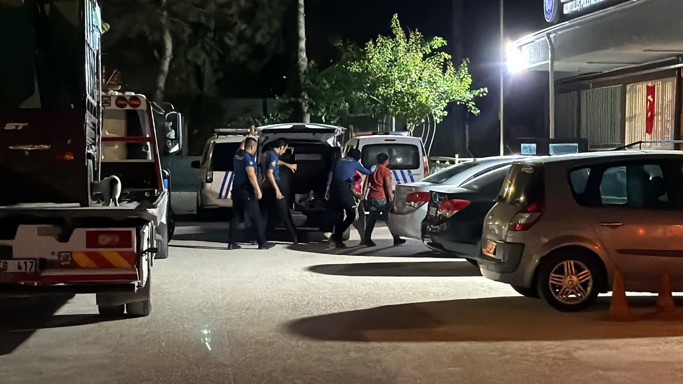 Okulun şantiyesinden çaldıkları ile kaçarken yakalandılar: Kimlikleri şoke etti - Resim : 1