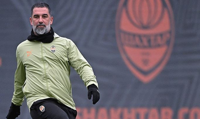 Özel jet Arda Turan için havalandı: Milli Takım'da geri sayım - Resim: 9