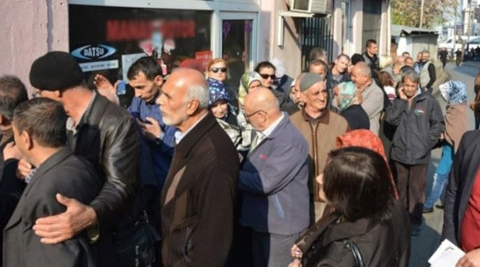 Anayasa Mahkemesi, emekli zammı davasında kritik karar aldı: Seyyanen zammın yolu açıldı - Resim: 5
