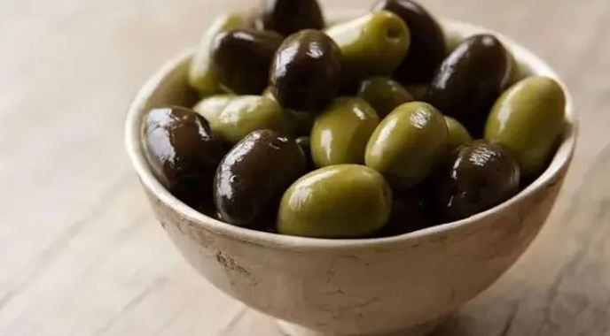 En sağlıklı zeytin açıklandı: Siyah mı yeşil mi tartışması bitti - Resim: 8