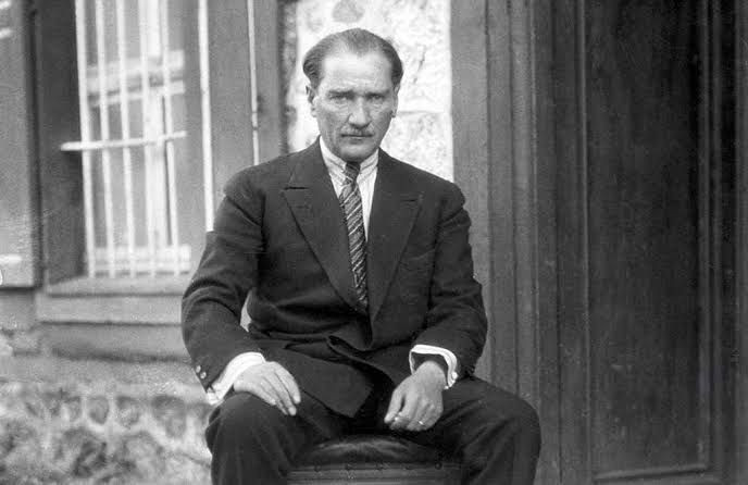 Atatürk'ün en sevdiği Türkçe isimler ve soyadları ortaya çıktı - Resim: 8