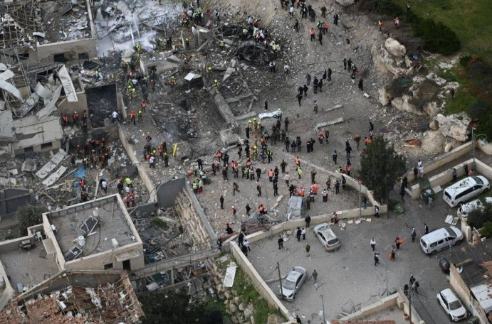 İran füzeleri Kudüs'ü vurdu - Resim : 2