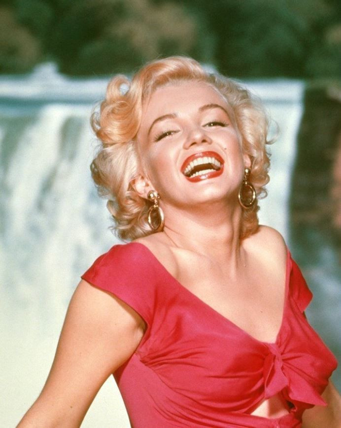 Hollywood ikonu Marilyn Monroe’nun özel arşivi gün yüzüne çıkıyor: Hiç görmediğiniz eşyalar sergide - Resim: 3