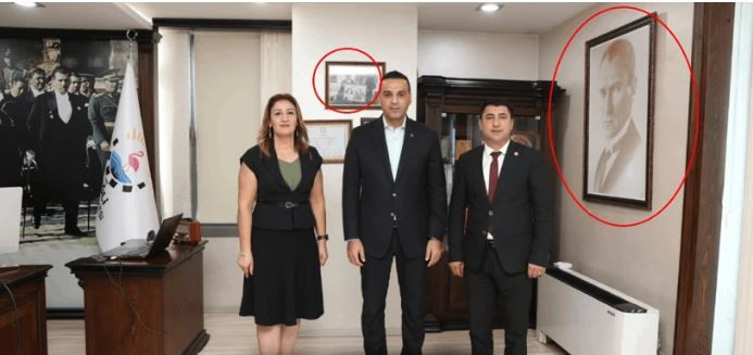 AK Parti’ye geçen Onur Emrah Yıldız Atatürk portresini kaldırdı, Erdoğan'ın fotoğraflarını astı - Resim : 2