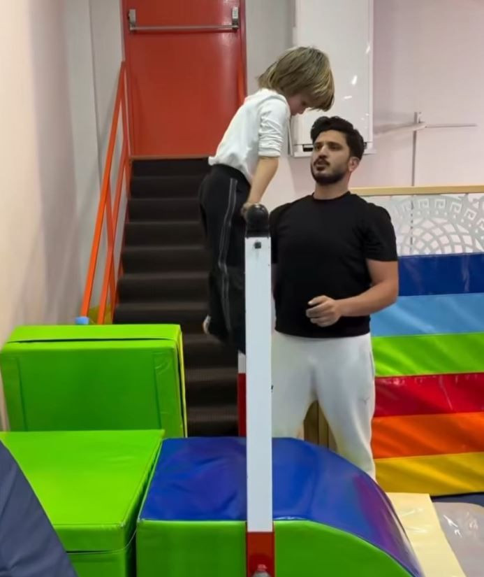 Dudak uçuklatan rakam: Kıvanç Tatlıtuğ oğlu için servet harcadı - Resim: 10