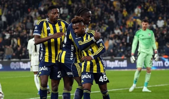 Fenerbahçe milli futbolcuya transfer teklifi yaptı: Beklenmedik yanıt geldi - Resim: 2