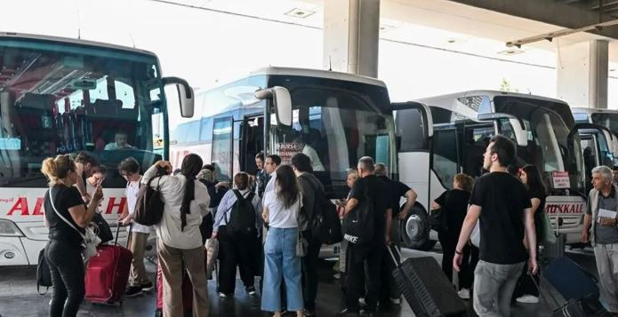 Tatil kararı sonrası biletler alev aldı: Fiyatlar cep yakıyor - Resim : 2