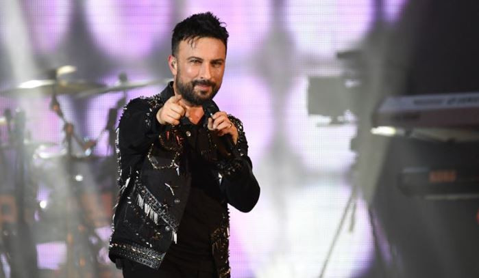 Demet Akbağ'dan Tarkan'a kuliste s&uuml;rpriz: "Hasret giderdik" - Resim : 4