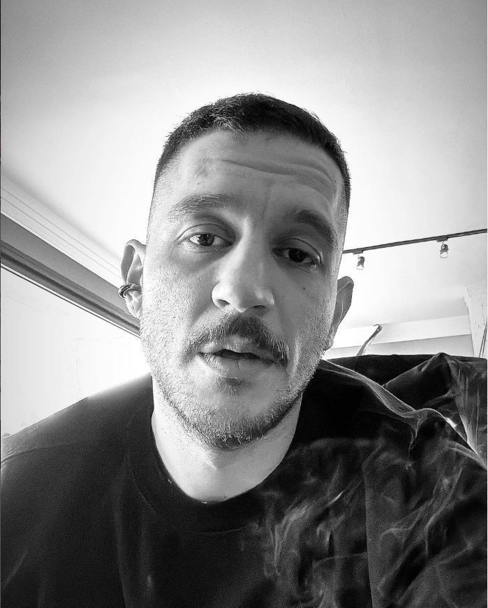 Yeraltı dizisinin Bozo’su Uraz Kaygılaroğlu kız arkadaşıyla Kadıköy’de yakalandı: Panik anları kameralara yansıdı - Resim: 8