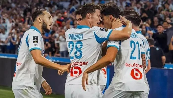 Futbolseverler ekran başında: İşte Cumartesi gününün maçları - Resim: 4