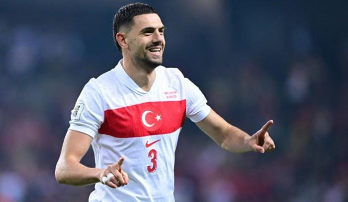 Fenerbahçe Başkan Adayı Hakan Safi gemileri yaktı: Milli yıldızla anlaştı - Resim: 2