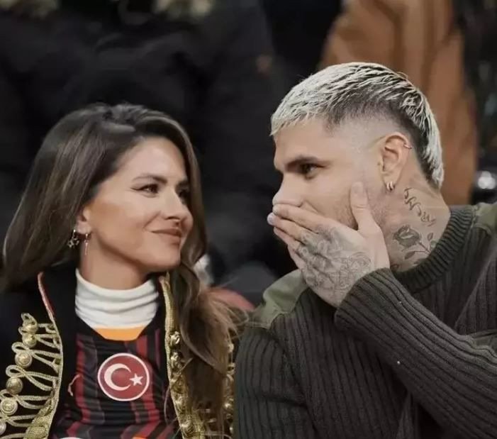 Icardi romantizmin dozunu iyice artırıyor: China Suárez’le çok konuşulan kare - Resim: 1
