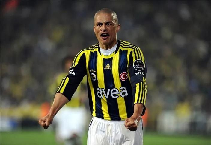 Yapay zekâ Süper Lig tarihinin en iyilerini seçti: Liste tartışma yaratacak - Resim: 10