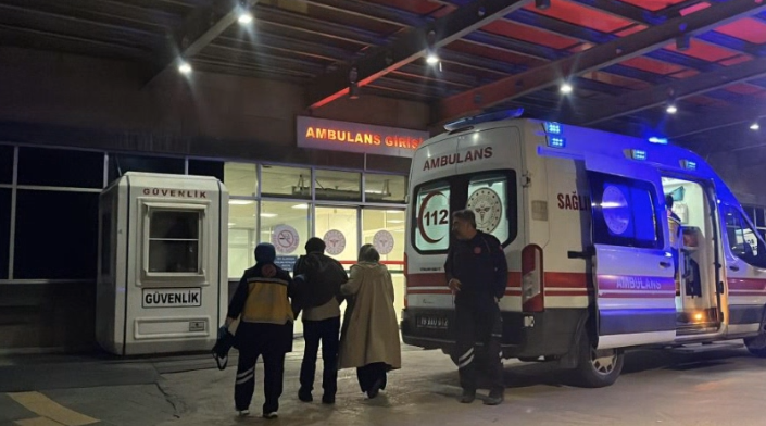 Düğünde toplu zehirlenme vakası: Onlarca kişi tedavi altına alındı - Resim : 2