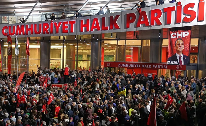 CHP'den 'yeni partiye' ilk tepki: Müslim Sarı'dan milletvekillerine çağrı - Resim: 1