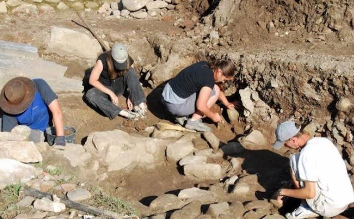 2.000 yıllık İskoç mezarının gizemi tüyler ürpertti: Beyni çıkarılmış, kemikleri alete dönüştürülmüş - Resim: 6