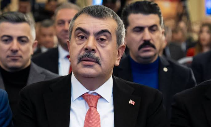 Çerçeve yasa okullara giriyor: Yusuf Tekin imzaladı - Resim: 9