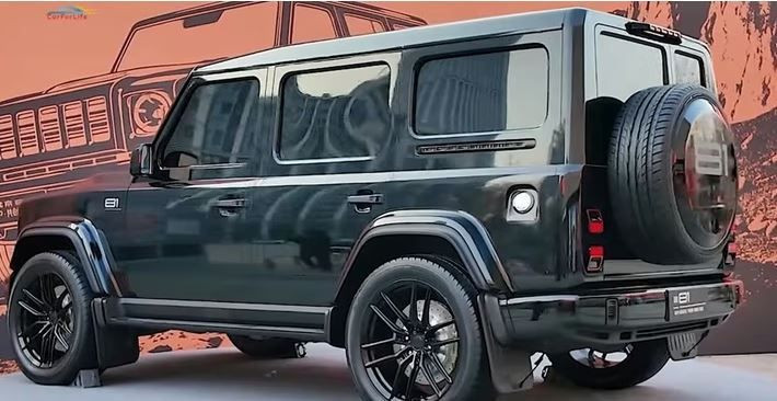 Yapay zeka çuvalladı: Mercedes G-Serisi'nin SUV'u alay konusu oldu - Resim: 4