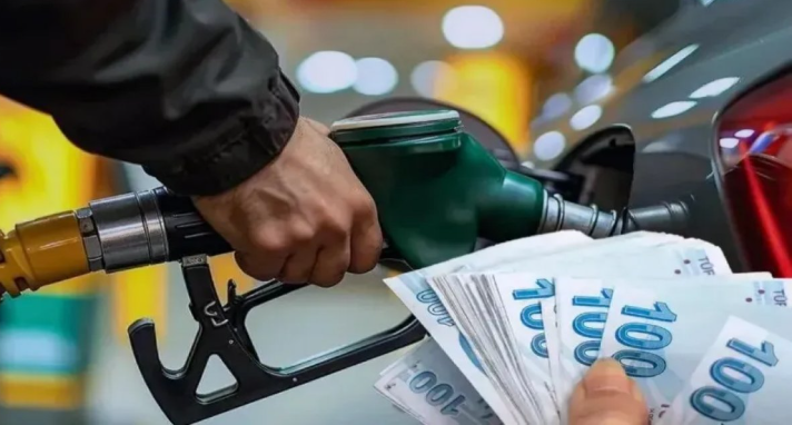 Akaryakıtta tarihi indirim geliyor: 15 lira birden düşecek - Resim: 6