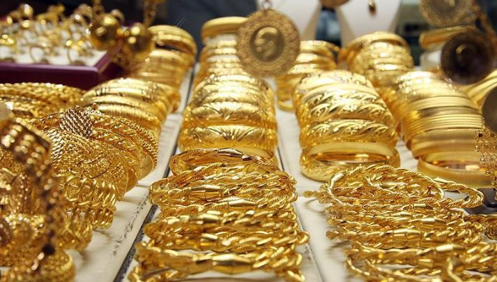 Altın yatırımcılarını şoke eden rapor: Dev bankadan altının seyrini değiştirecek tahmin - Resim: 1