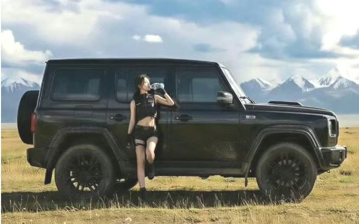 Yapay zeka çuvalladı: Mercedes G-Serisi'nin SUV'u alay konusu oldu - Resim: 2