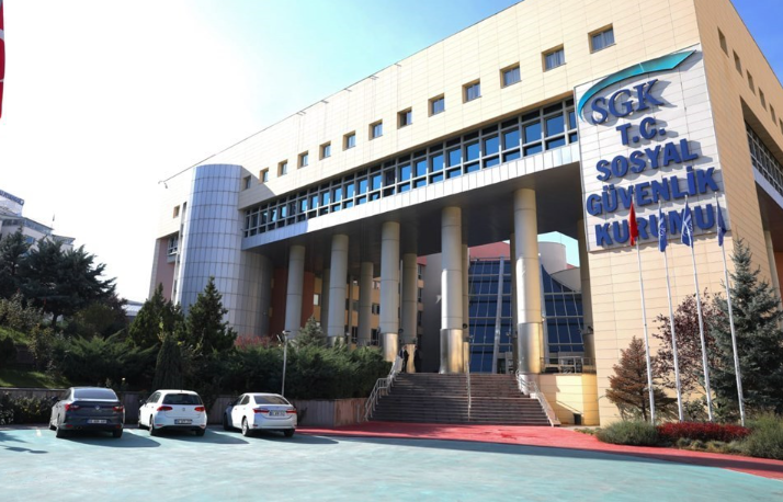 SGK açıkladı: 650 bin kişinin emekliliği iptal mi edildi? - Resim: 4