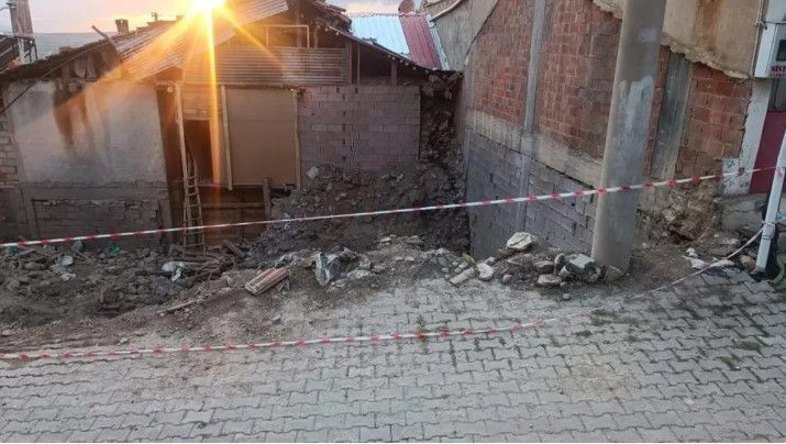 "Kurtuluş Savaşı'ndan el bombası getirdim" dedi, kimse inanmadı: Çocuklar oynarken buldu - Resim: 8