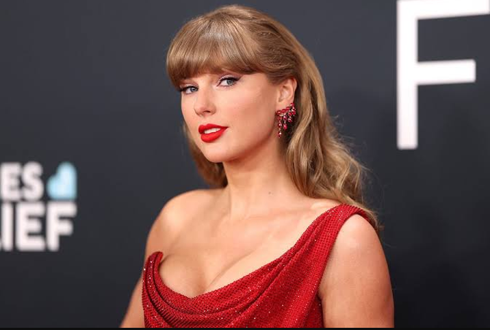Taylor Swift tarihe geçti: Ondan daha zengini yok - Resim : 1