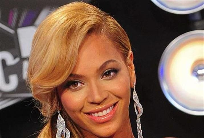 Rihanna ve Taylor Swift'ten sonra Beyonce milyarder oldu! Forbes listesi güncellendi - Resim: 23