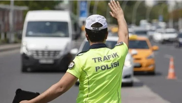 İstanbul’da bugün dikkat: Bu yollar trafiğe kapatıldı - Resim: 5