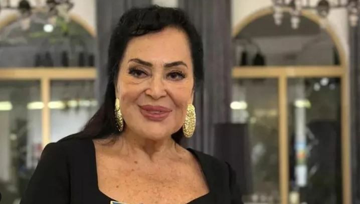 Türkan Şoray’ın zarafeti büyüledi: Davete damga vurdu - Resim: 6