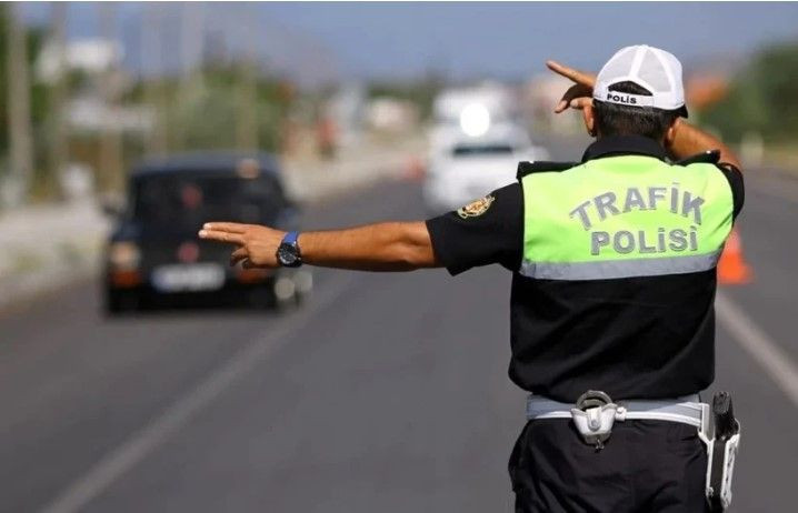 İstanbul’da bugün dikkat: Bu yollar trafiğe kapatıldı - Resim: 7