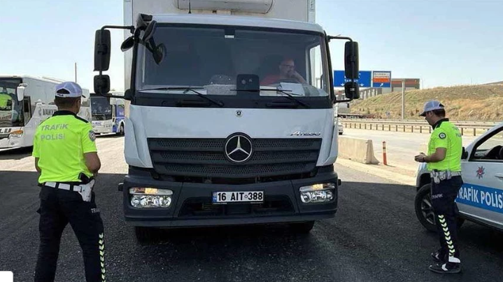 İçişleri o araç sahiplerini net uyardı: İstanbul'a girişler yasaklandı - Resim: 6