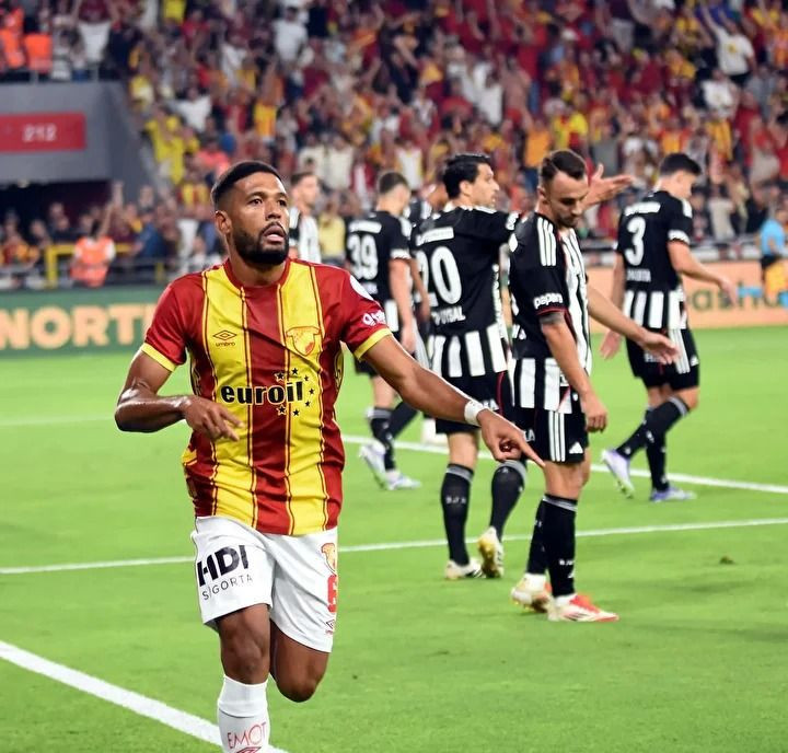 Ve Sergen Yalçın kararını verdi: Göztepe maçı ilk 11'de değişiklik - Resim: 4
