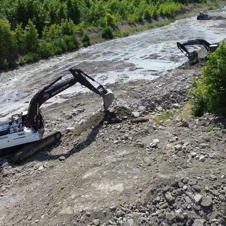 Sinop’ta sel ve taşkınlara karşı "dere ıslahı" mesaisi - Resim : 2