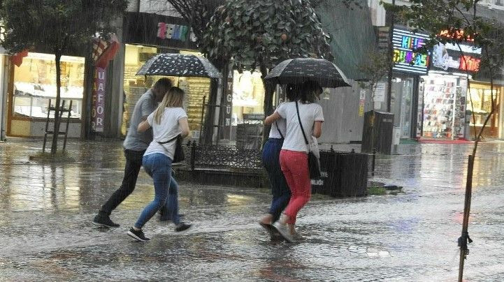 Meteoroloji il il uyardı: Gök gürültülü sağanak geliyor (18 Eylül) - Resim: 15