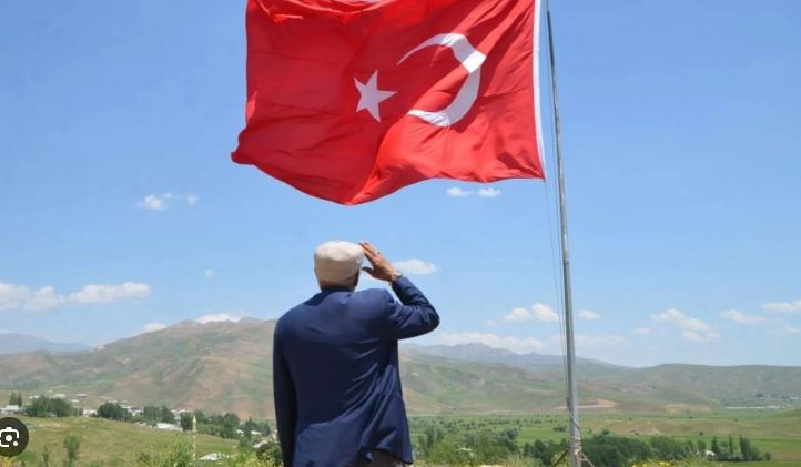 Böyledir Türkiye’nin Bayrak sevdası - Resim : 3