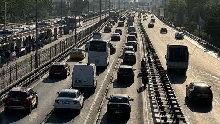 İstanbullular dikkat: Yarın bu yollar trafiğe kapatılacak - Resim: 8
