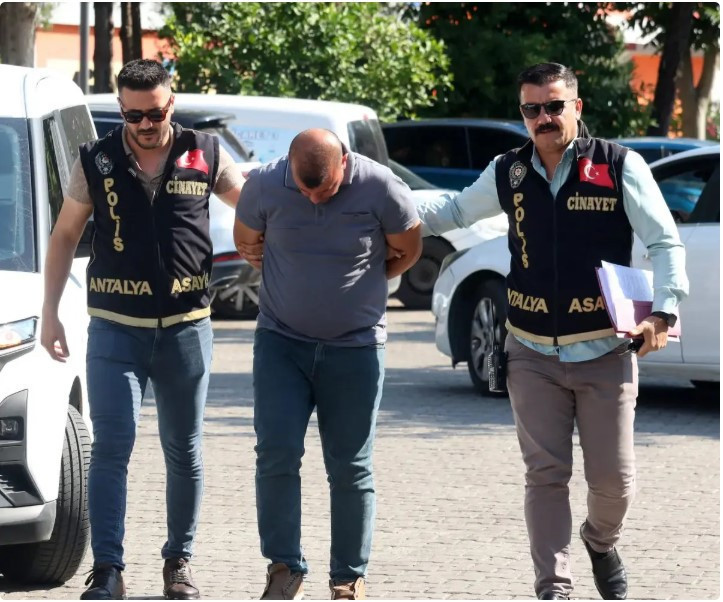 3 çocuğunun gözleri önünde eşi ve kayınpederini katletti: Sebebi 'pes' dedirtti - Resim : 1