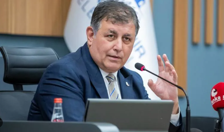 Cemil Tugay AK Parti'ye geçecek: Canlı yayında açıkladı - Resim: 1