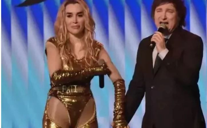 Arjantin Devlet Başkanı şarkı söyledi ülke karıştı - Resim: 7