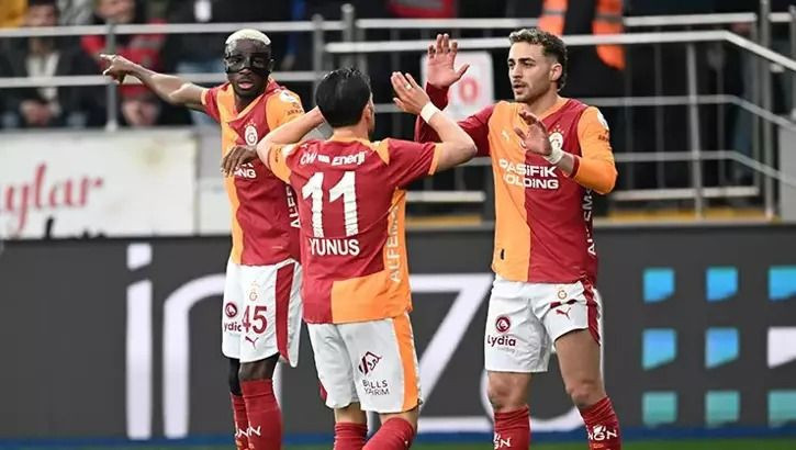 Eski Süper Lig hakemleri değerlendirdi: Rizespor - Galatasaray maçı gollerin iptali... - Resim: 1
