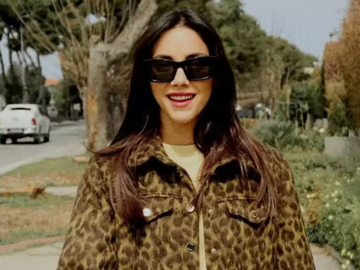 Uzak Şehir’de rol arkadaşlığı gerçeğe dönüşmüştü: Dilin Döğer ve Atakan Özkaya’dan yeni kareler - Resim : 8