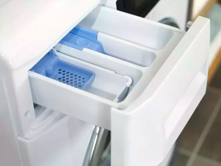 Çamaşır makineniz zıplıyor mu? Yıkamış asmaya gidiyor: İşte 5 adımlı pratik çözüm - Resim: 2