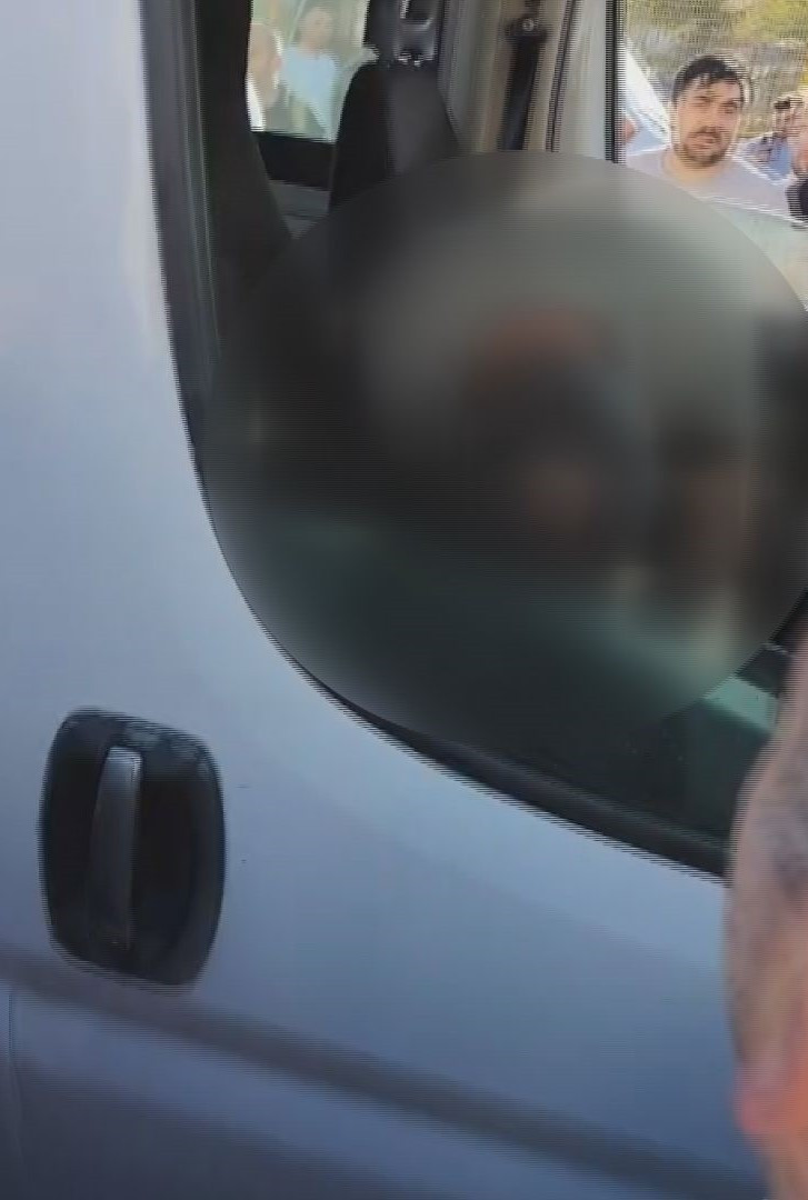 Servis minibüsünde dehşet: İş arkadaşına kurşun yağdırdı - Resim : 3